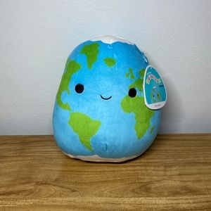 Earth Squishmallow